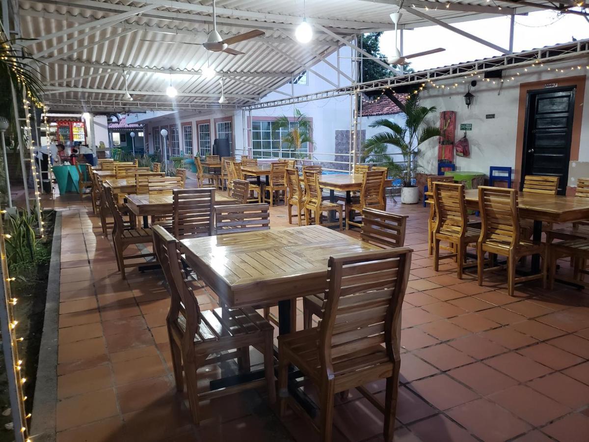 Hotel Naloy