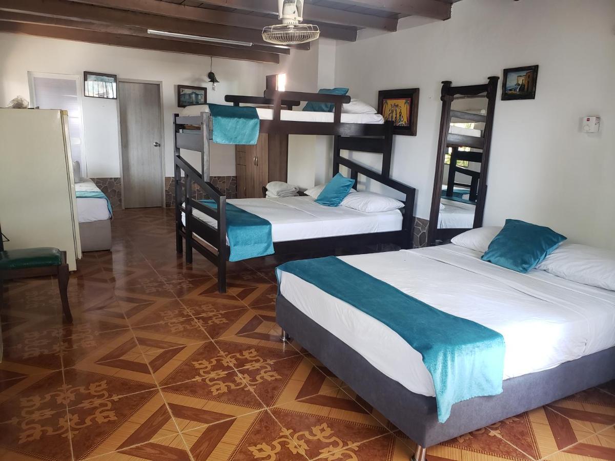 Naloy Hotel *